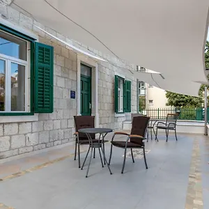 Dzapo Apartment Split